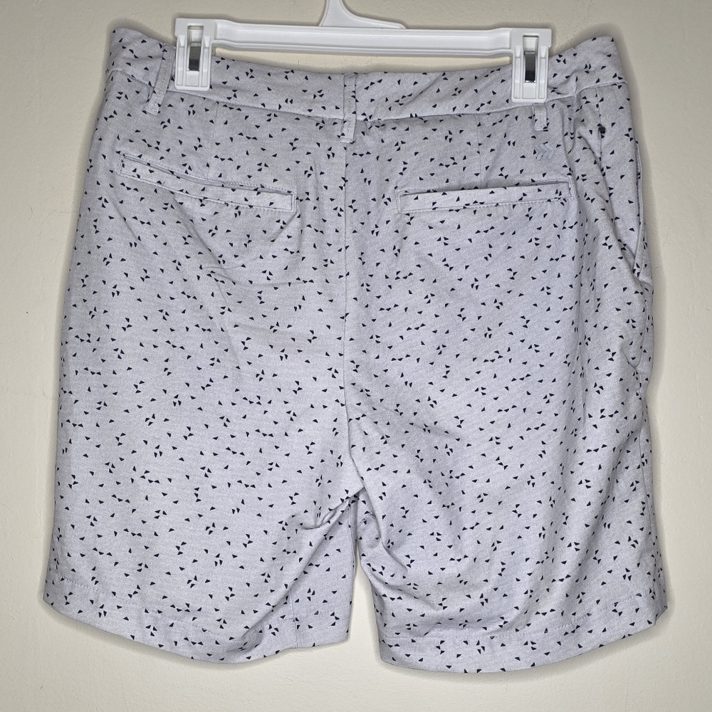 All In Motion Golf Shorts Triangle Graphic Size 34 - Picture 3 of 7